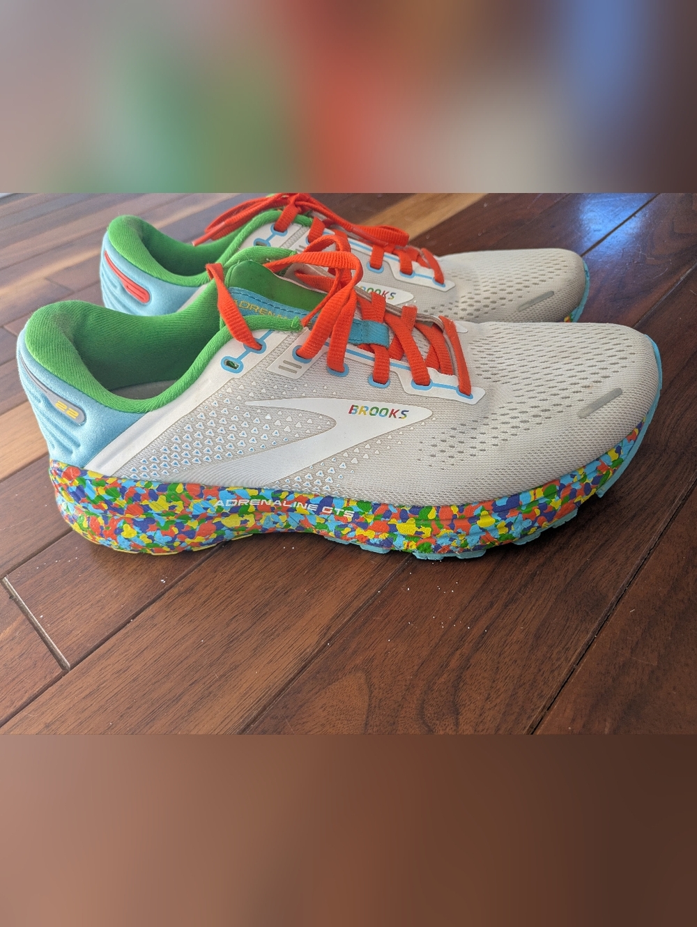 Brooks Adrenaline GTS 22 running shoes in the "Bowl O" multicolor colorway